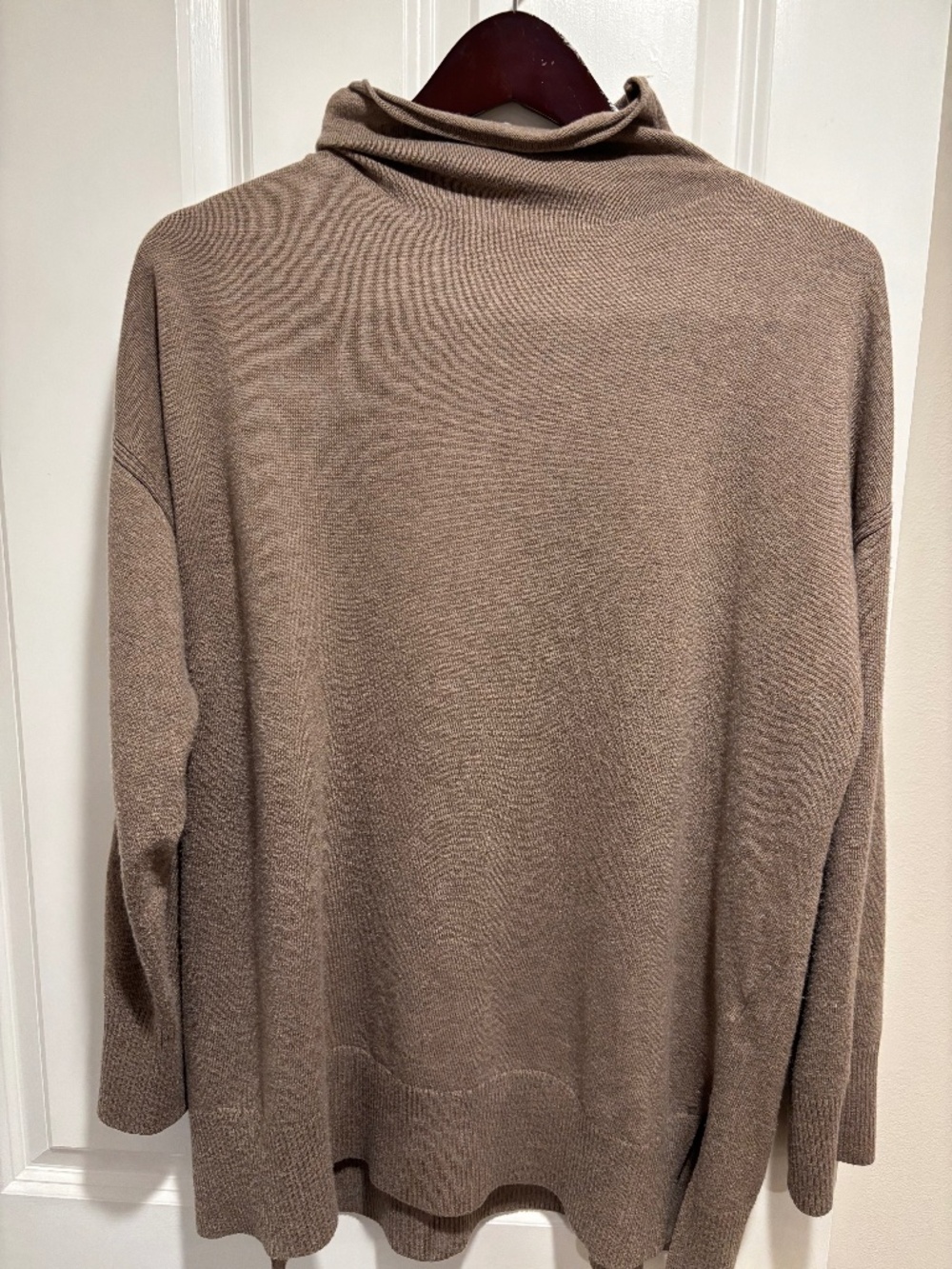 Chelsea, XXL, light brown sweater, viscose/nylcon/polyester/cashmere blend